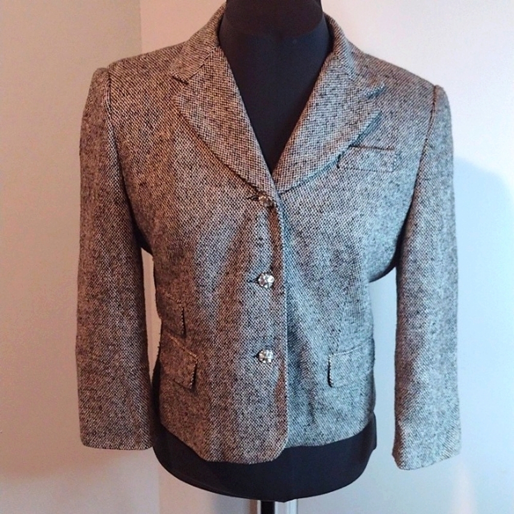Boston Proper fitted tweed blazer with Rhinestone buttons size 12